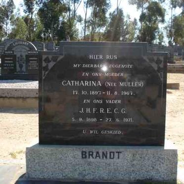 BRANDT J.H.F.R.E.C.G. 1898-1971 &amp; Catharina MULLER 1897-1967