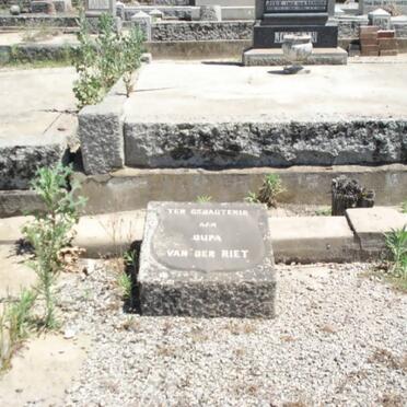 RIET Oupa, van der &amp; Ouma
