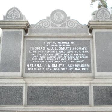 SMUTS Thomas A.J.L. 1873-1930 &amp; Helena J.A. SCHREUDER 1888-1970