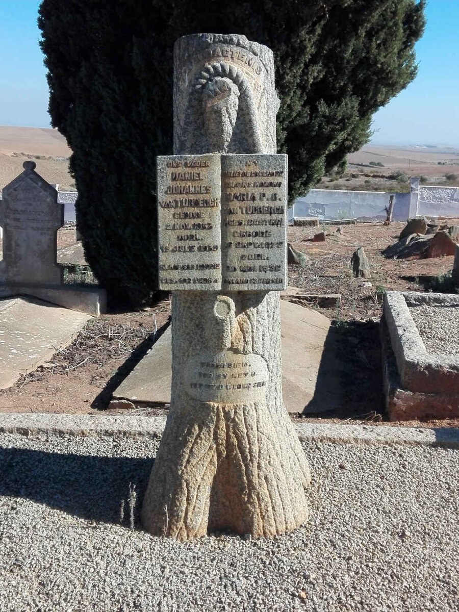 TUBBERGH Johannes Daniel 1863-1939 & Maria P.C. BESTER 1873-1936