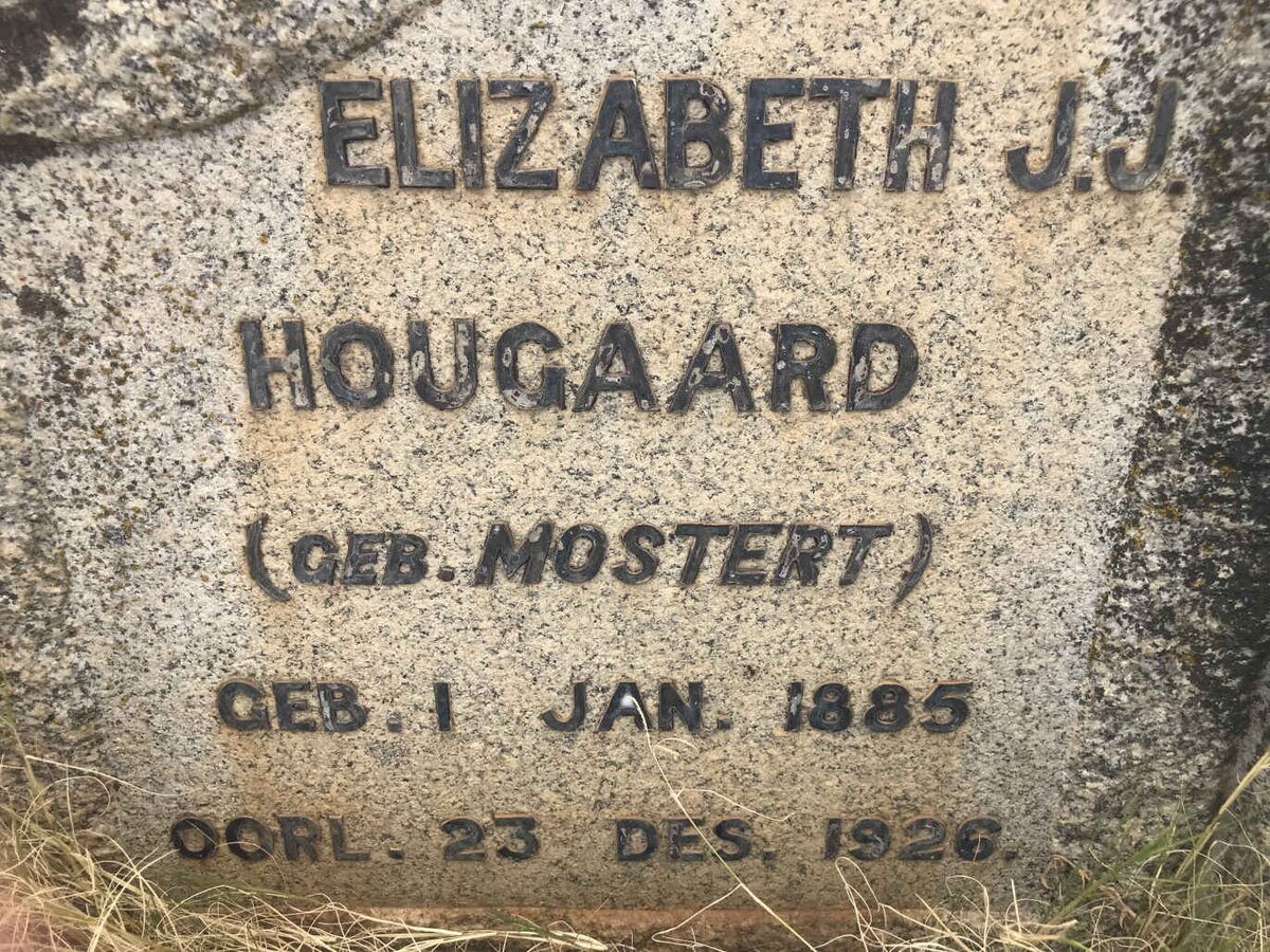 MOSTERT Hillie A. nee HUYSAMEN 1863-1930 :: HOUGAARD Elizabeth J. nee MOSTERT 1885-1926 :: MOSTERT Jan H. 1891-1918 :: MOSTERT Francois P. 1894-1919 _4