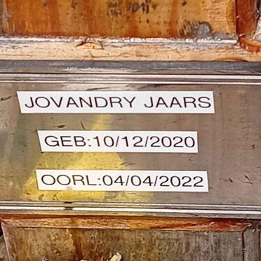 J - Vanne :: Surnames - J