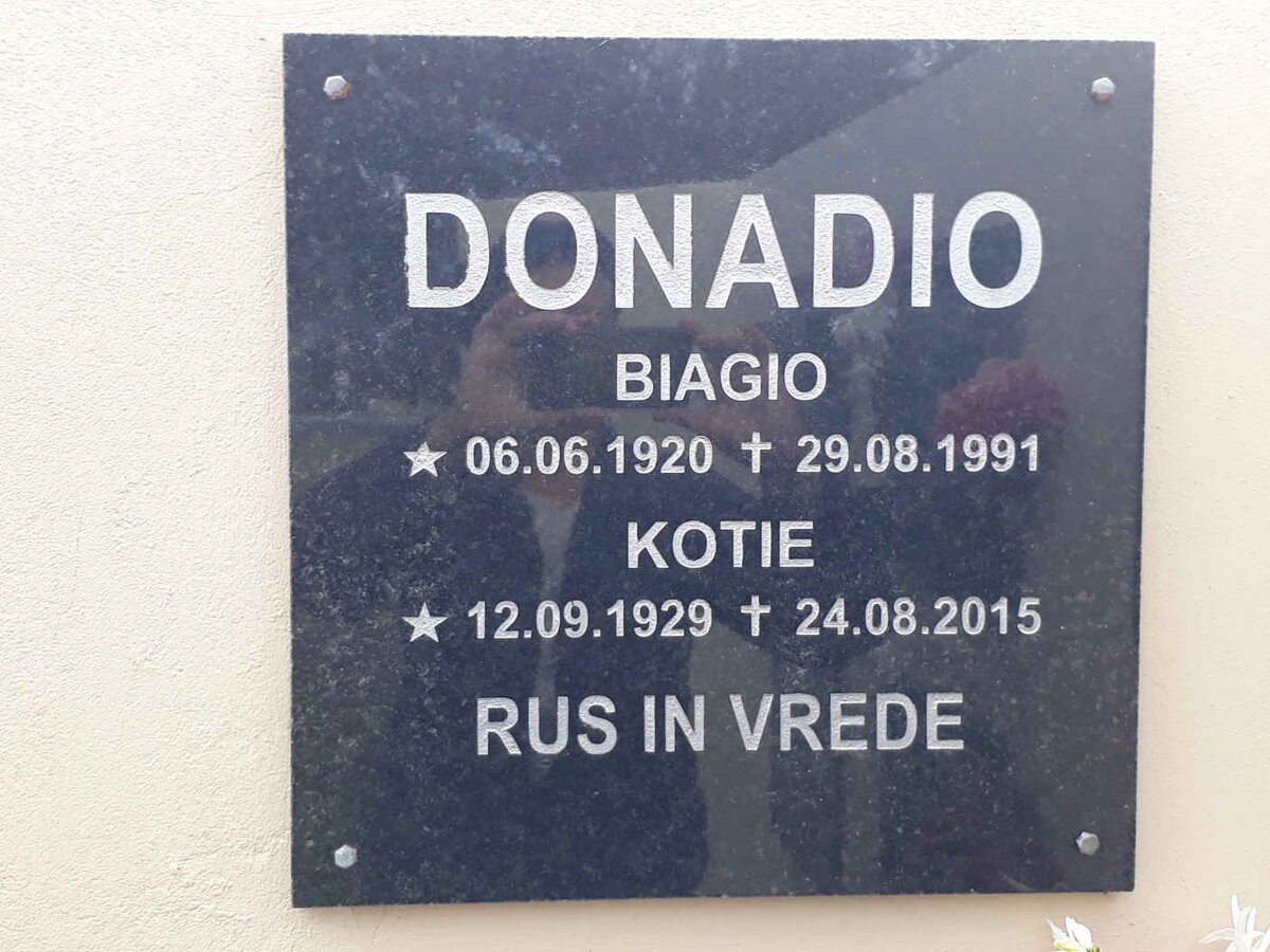 DONADIO Biagio 1920-1991 &amp; Kotie 1929-2015