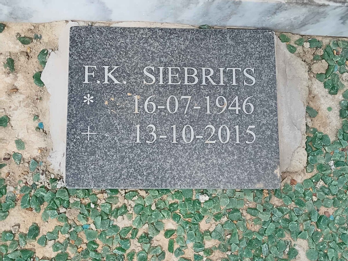SIEBRITS F.K. 1946-2015