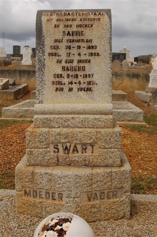 SWART Barend 1897-1971 &amp; Sannie VERMEULEN 1883-1950