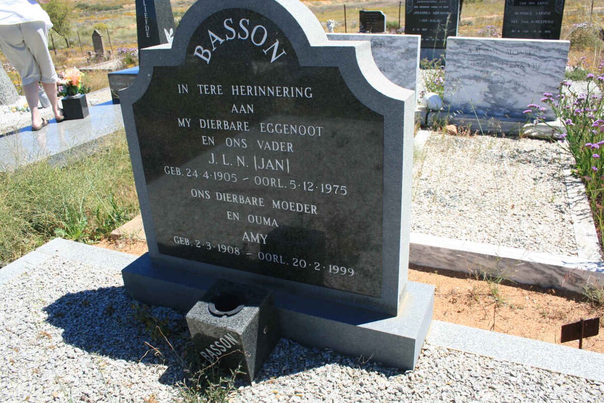 BASSON J.L.N. 1905-1975 &amp; Amy 1908-1999