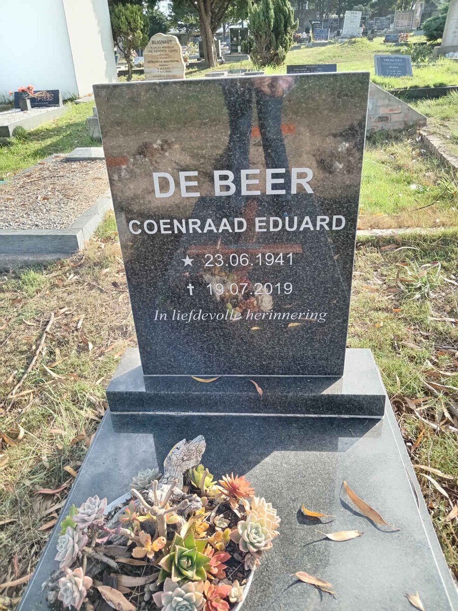 BEER Coenraad Eduard, de 1941-2019