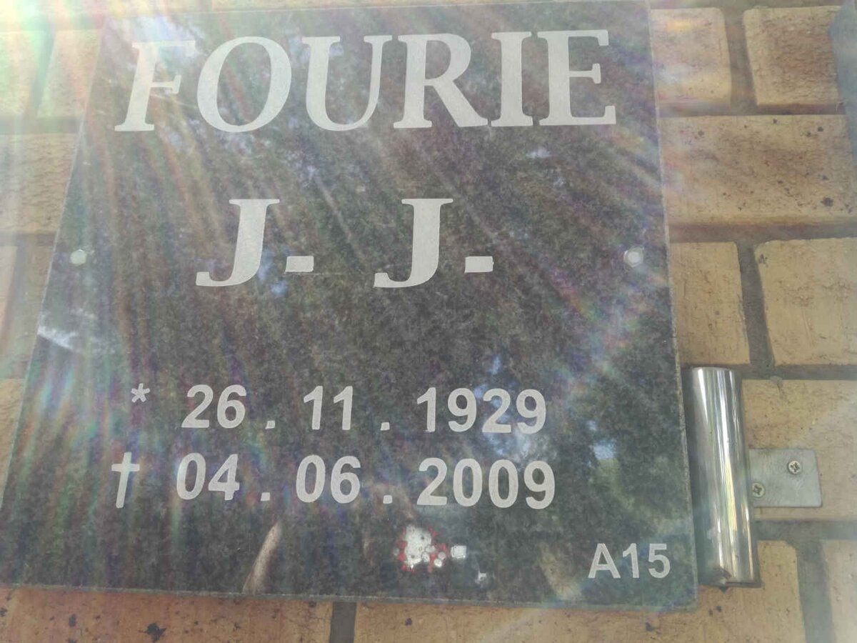 FOURIE J.J. 1929-2009