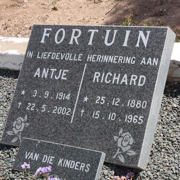 FORTUIN Richard 1880-1965 &amp; Antje  1914-2002