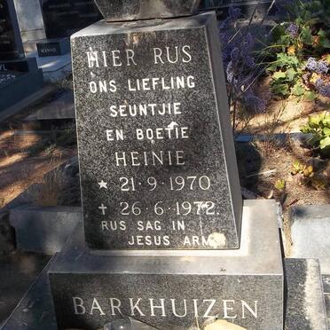 BARKHUIZEN Heinie 1970-1972