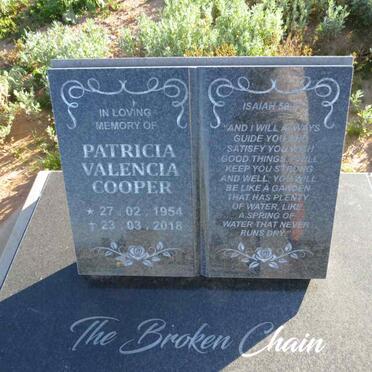 COOPER Patricia Valencia 1954-2018