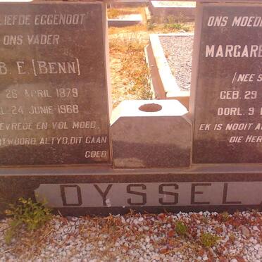 DYSSEL L.B.E. 1879-1968 &amp; Margaretha Susanna SNYMAN 1885-1969