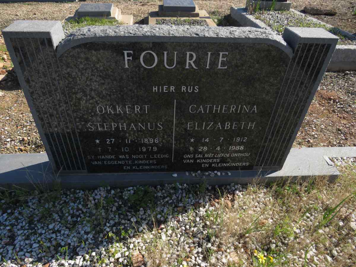 FOURIE Okkert Stephanus 1896-1979 & Catherina Elizabeth 1912-1988