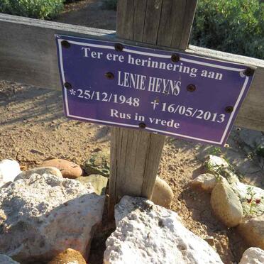 HEYNS Lenie 1948-2013