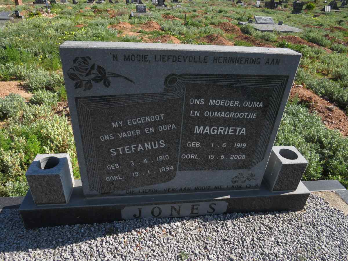 JONES Stefanus 1910-1994 & Magrieta 1919-2008
