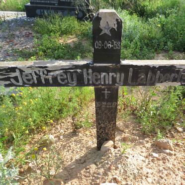 La - Surnames starting with the letters La