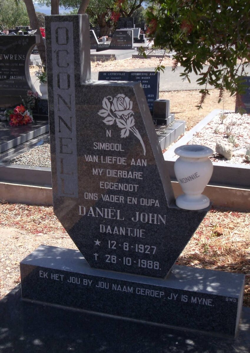 O'CONNELL Daniel John 1927-1988