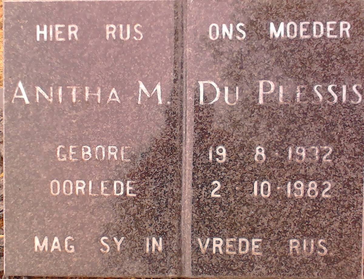 PLESSIS Anitha M., du 1932-1982