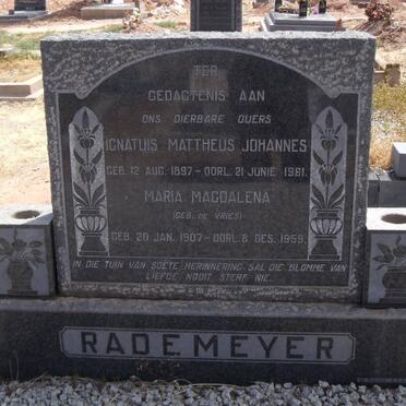 RADEMEYER Ignatius Mattheus Johannes 1897-1961 &amp; Maria Magdalena DE VRIES 1907-1959