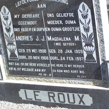 ROUX Andries J.J., le 1908-1968 &amp; Magdalena M. GEYSER 1909-1997