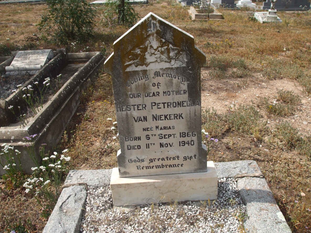 NIEKERK Hester Petronella, van nee MARIAS 1866-1940