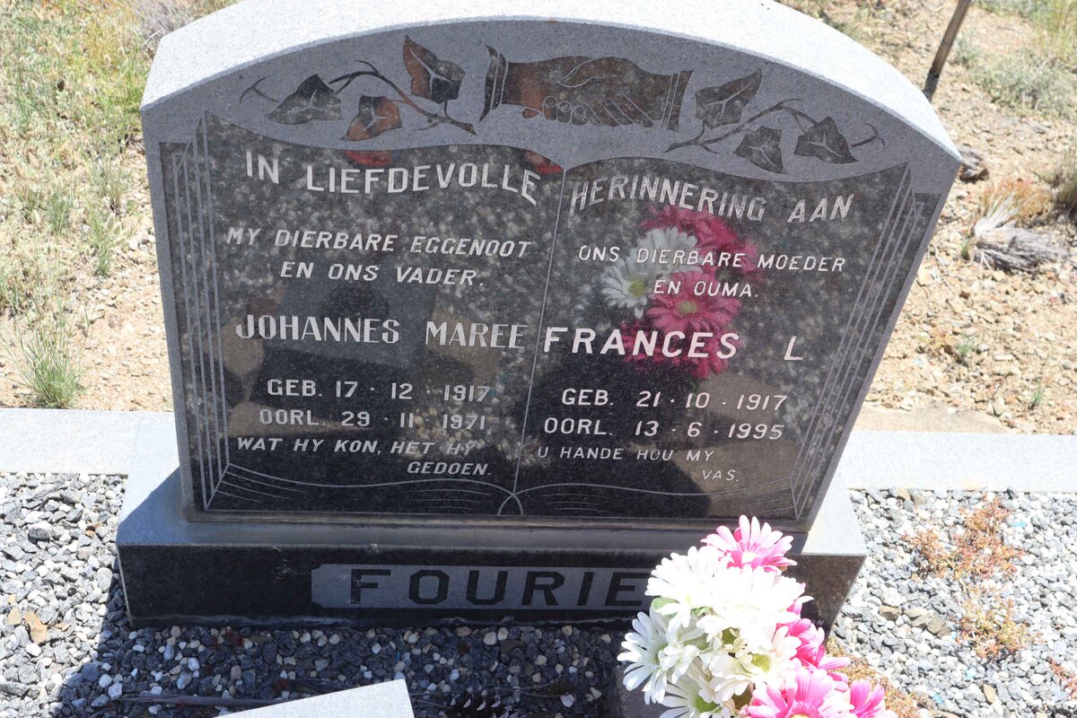 FOURIE Johannes Maree 1917-1971 &amp; Frances L. 1917-1995