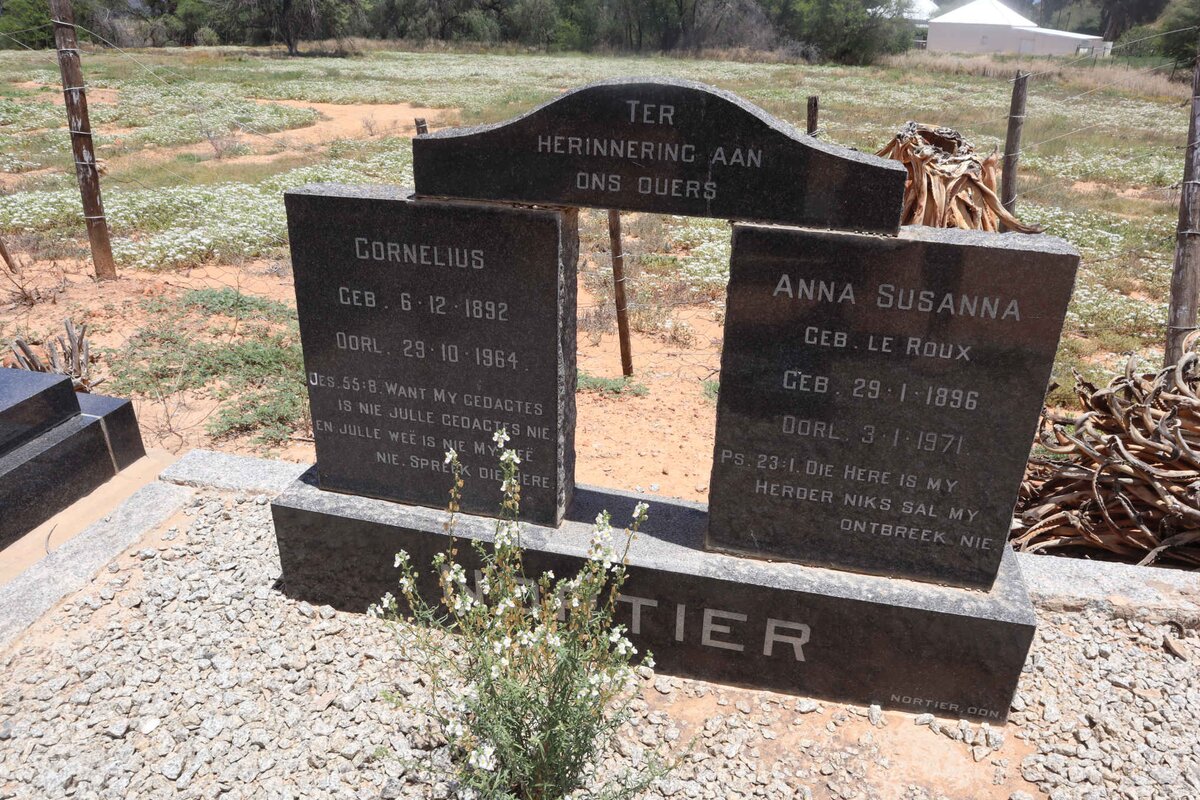 NORTIER Cornelius 1892-1964 & Anna Susanna LE ROUX 1896-1971