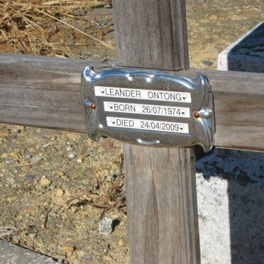 ONTONG Leander 1974-2009