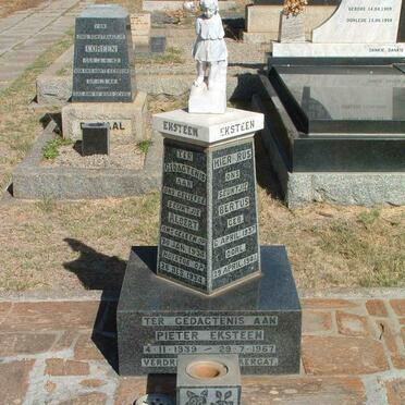 EKSTEEN Albert 1934-1934 ::  EKSTEEN Bertus 1937-1941 :: EKSTEEN Pieter 1939-1967