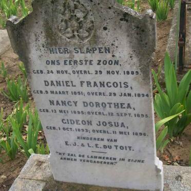 T - Vanne :: Surnames - T