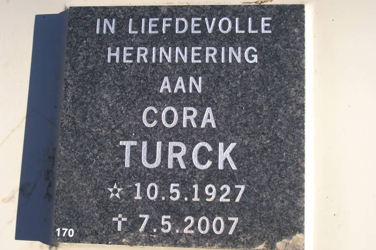 TURCK Cora 1927-2007
