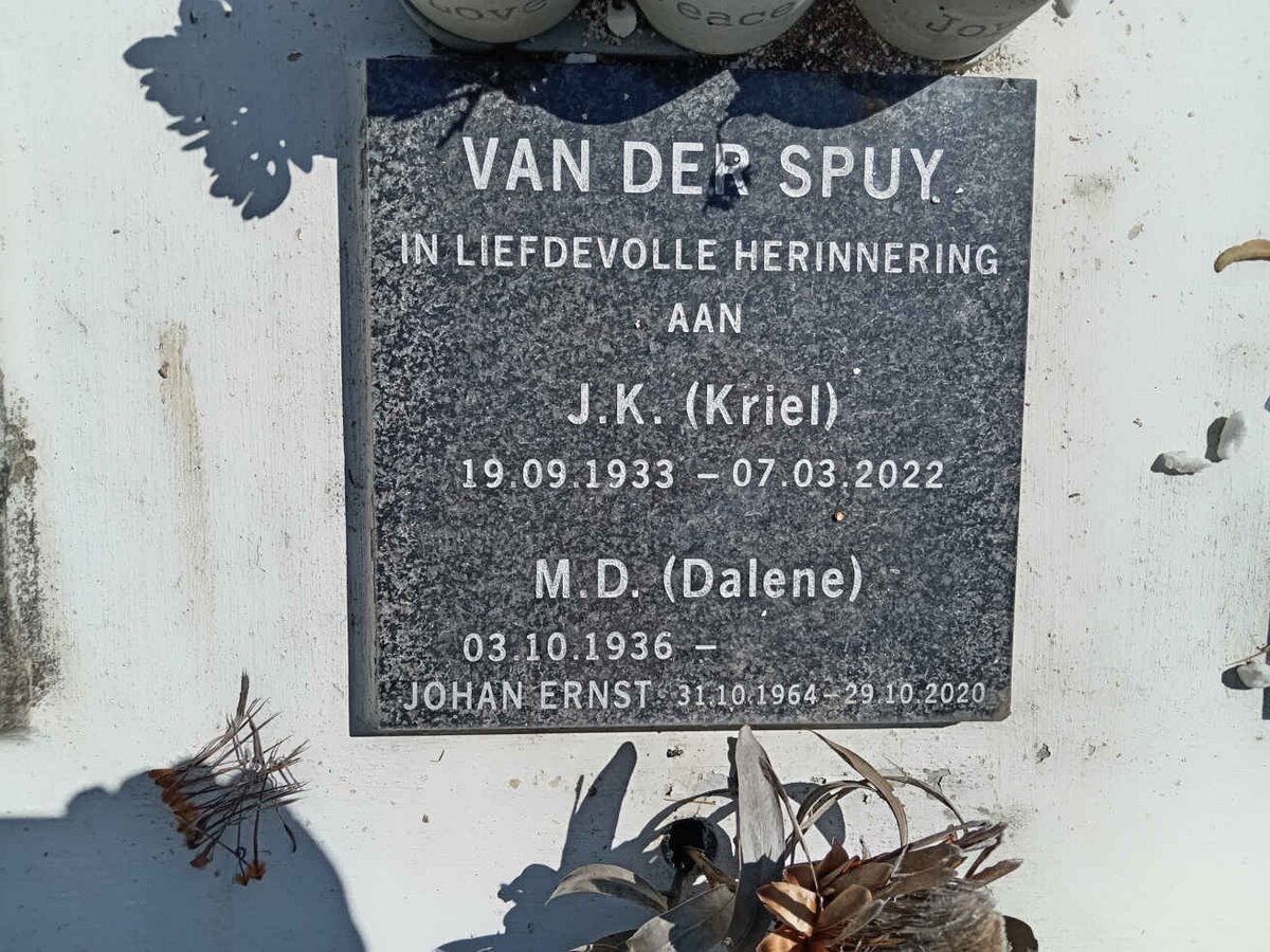 SPUY J.K., van der 1933-2022 &amp; M.D. 1936- :: Johan Ernst 1964-2020