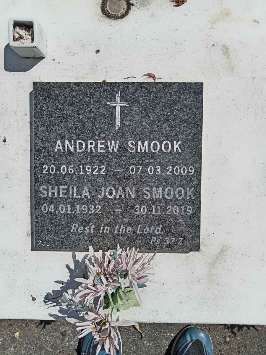 SMOOK Andrew 1922-2009 &amp; Sheila Joan 1932-2019