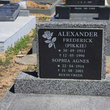 ALEXANDER Frederick 1911-1990 &amp; Sophia Agnes 1914-2001