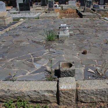 J - Vanne :: Surnames - J