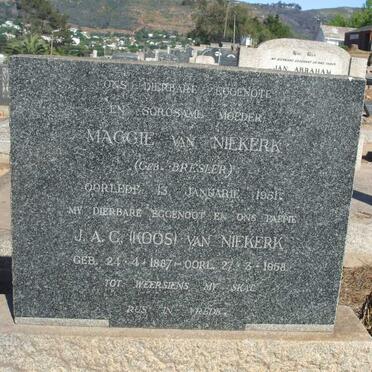 NIEKERK J.A.G., van 1887-1958 &amp; Maggie BRESLER -1951