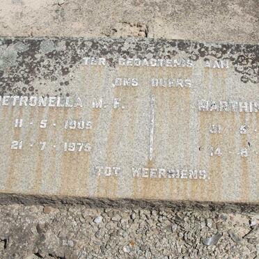 SPUY Marthinus P., van der 1893-1942 & Petronella M.F. 1909-1975
