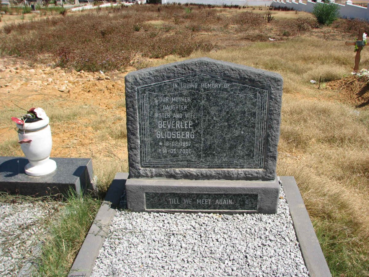 SLIDSBERG Beverlee 1967-2000