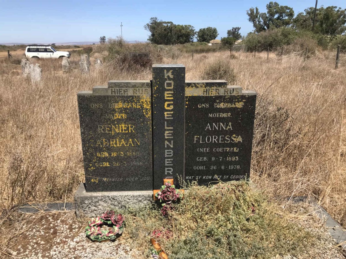 KOEGELENBERG Renier Adriaan 1890-1968 & Anna Floressa COETZEE 1893-1978
