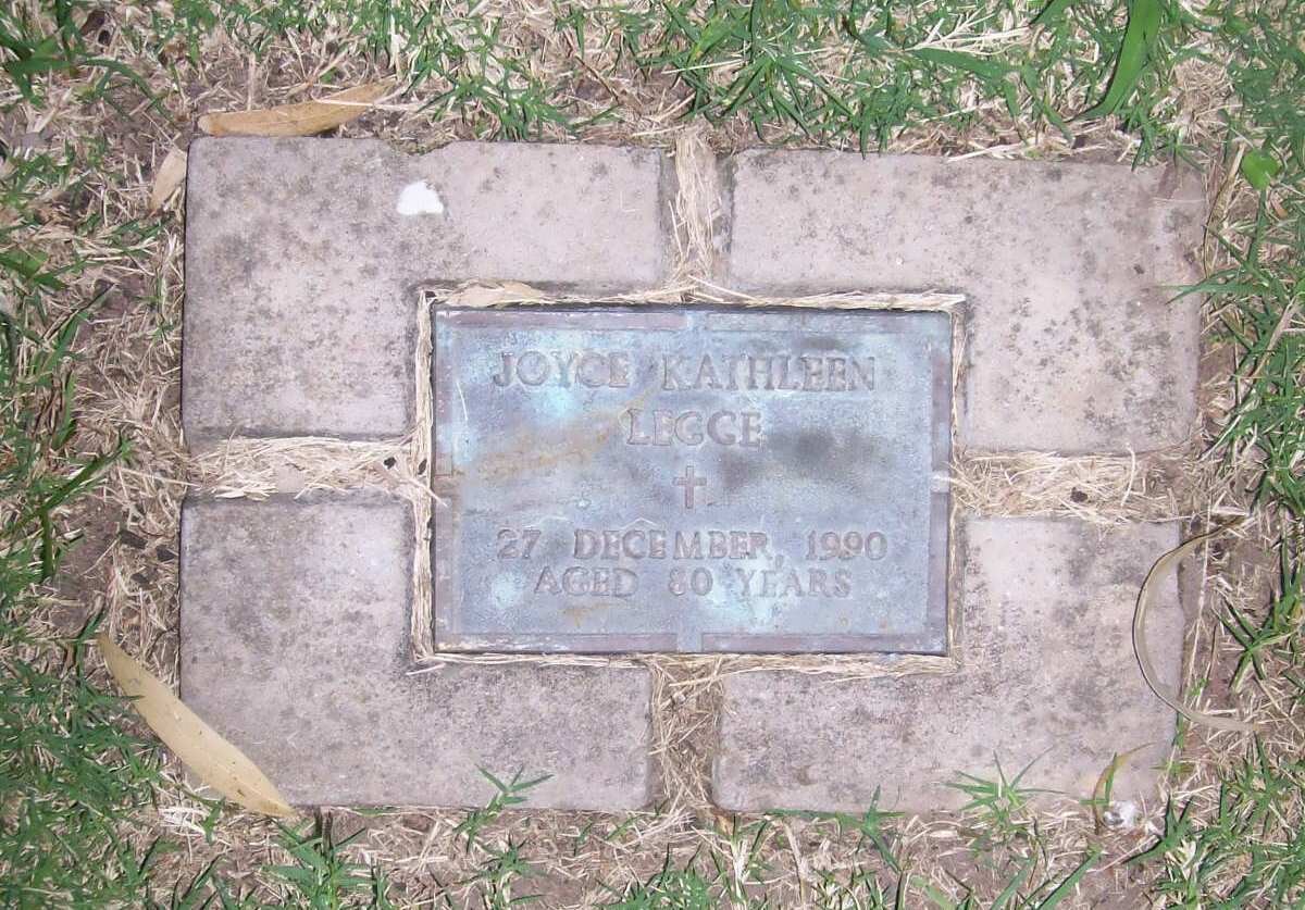 LEGGE Joyce Kathleen -1990