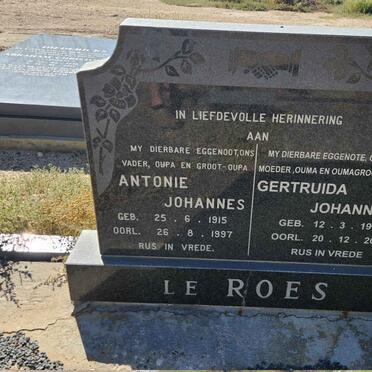 ROES Antonie Johannes, le 1915-1997 & Gertruida Johanna 1915-2004