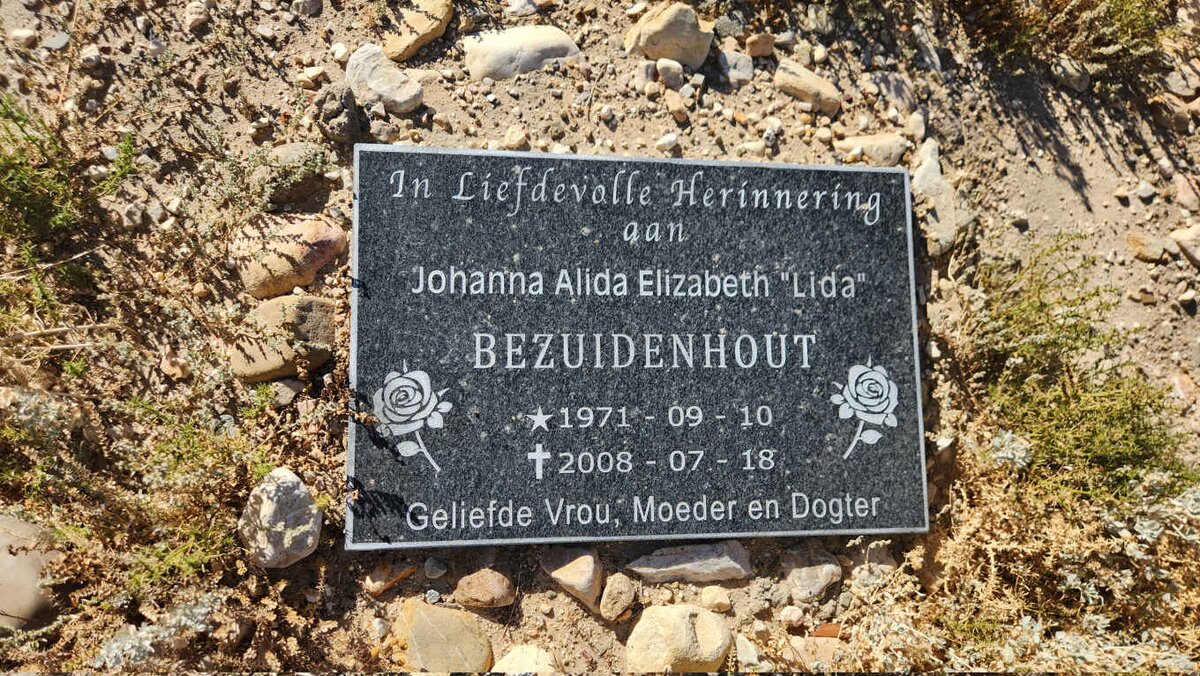 BEZUIDENHOUT Johanna Alida Elizabeth 1971-2008