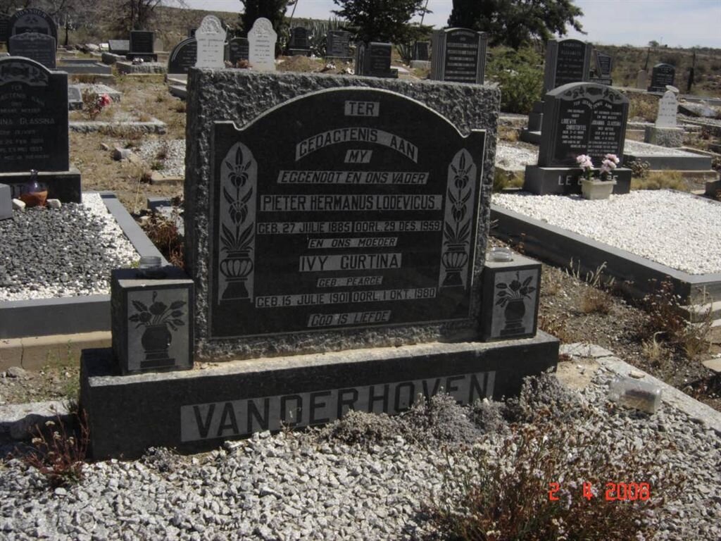 HOVEN Pieter Hermanus Lodevicus, van der 1885-1959 &amp; Ivy Curtina PEARCE 1901-1980