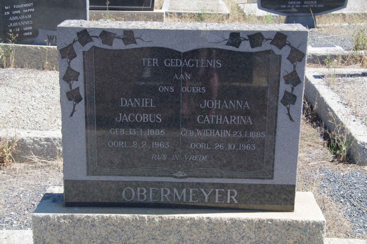 OBERMEYER Daniel Jacobus 1885-1963 &amp; Johanna Catharina WIEHAHN 1885-1963