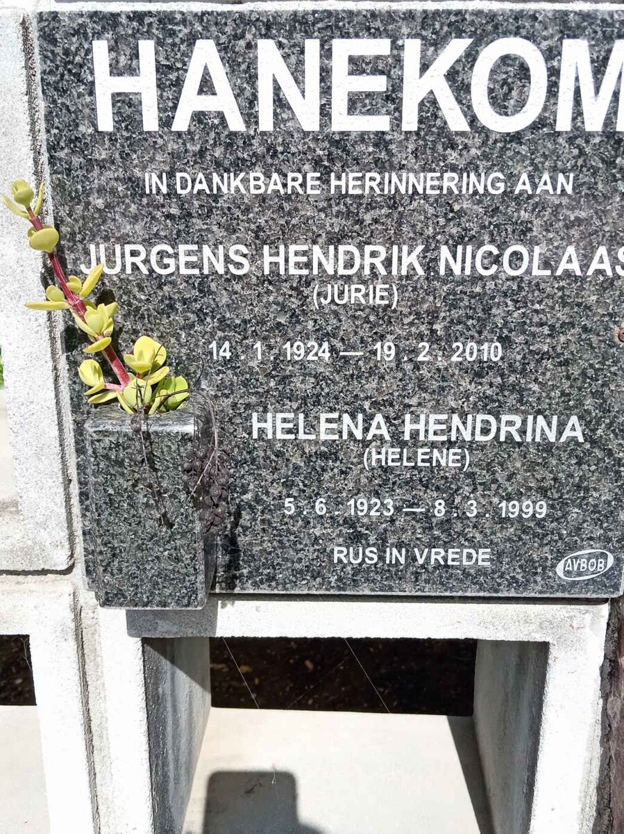 HANEKOM Jurgens Hendrik Nicolaas 1924-2010 &amp; Helena Hendrina 1923-1999