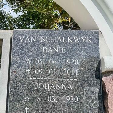SCHALKWYK Danie, van 1920-2011 &amp; Johanna 1930-