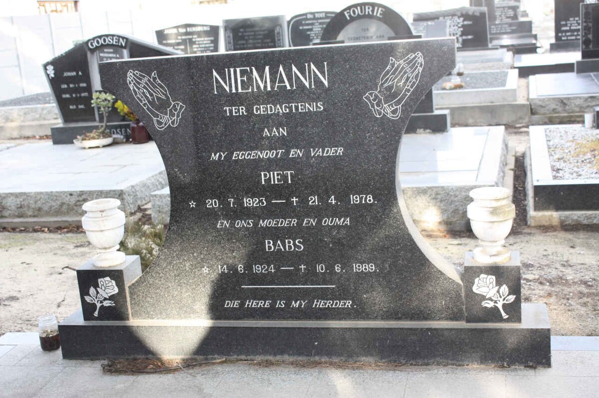 NIEMANN Piet 1923-1978 &amp; Babs 1924-1989