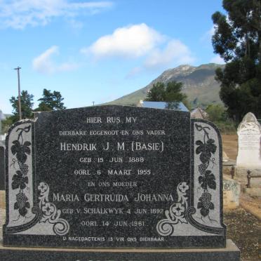 LOUBSER Hendrik J.M.1888-1955 &amp; Maria Gertruida Johanna VAN SCHALKWYK 1892-1961