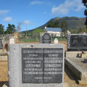 T - Vanne :: Surnames - T