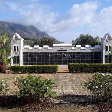 1. Overview / Oorsig